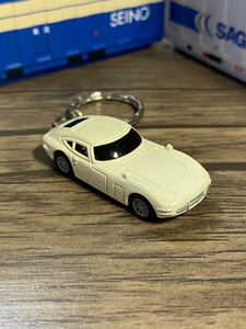 ●◎トヨタ 2000GT キーホルダー◎●③オリジナル加工品 カーアクセサリー ミニカー ハンドメイド 雑貨