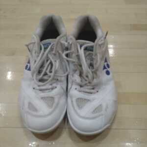 * selling out * SHB65ZA 26.0cm (011) white YONEX Yonex badminton power cushion shoes 1 year use 