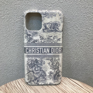 ◇【1円スタート】Christian　Dior　クリスチャンディオール　スマホケース　アイホン12　12PRO