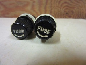 PFT08_# fuse holder tube type screw type 10A 250V#2 piece set [ used Junk ]