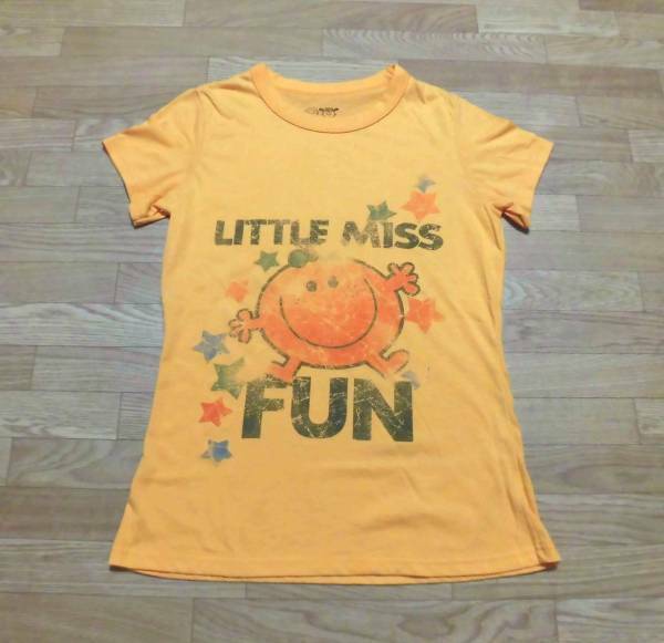 〔 送料無料！〕☆Mr.Men and Little Miss☆ ミスターメンリトルミス オレンジ Tシャツ　　《 リトルミス・ファン 半袖 カットソー 》