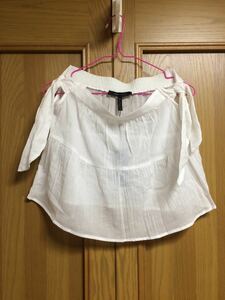 ★新品★【BCBGMAXAZRIA】オフショルダー コットン トップス　オフショルダー ブラウス