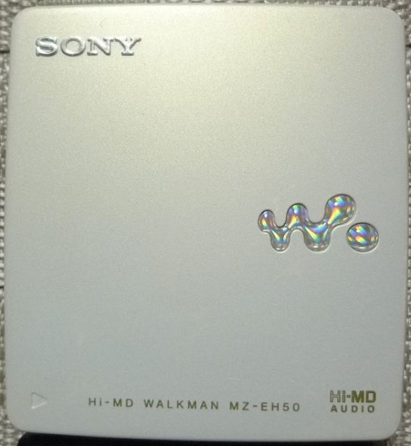 動作品 ソニーhi-MDウォークマンMZ-EH50シルバー 即落札オマケあり-
