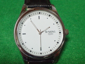 珍品　デザイン　B：MING　BY　BEAMS　腕時計　ホワイト