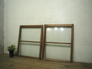 yuC0389*(1)[H61cm×W50cm]×2 sheets *.... glass. small ... old tree frame sliding door * old fittings wave glass door small window Akira .. taking . retro antique A under 