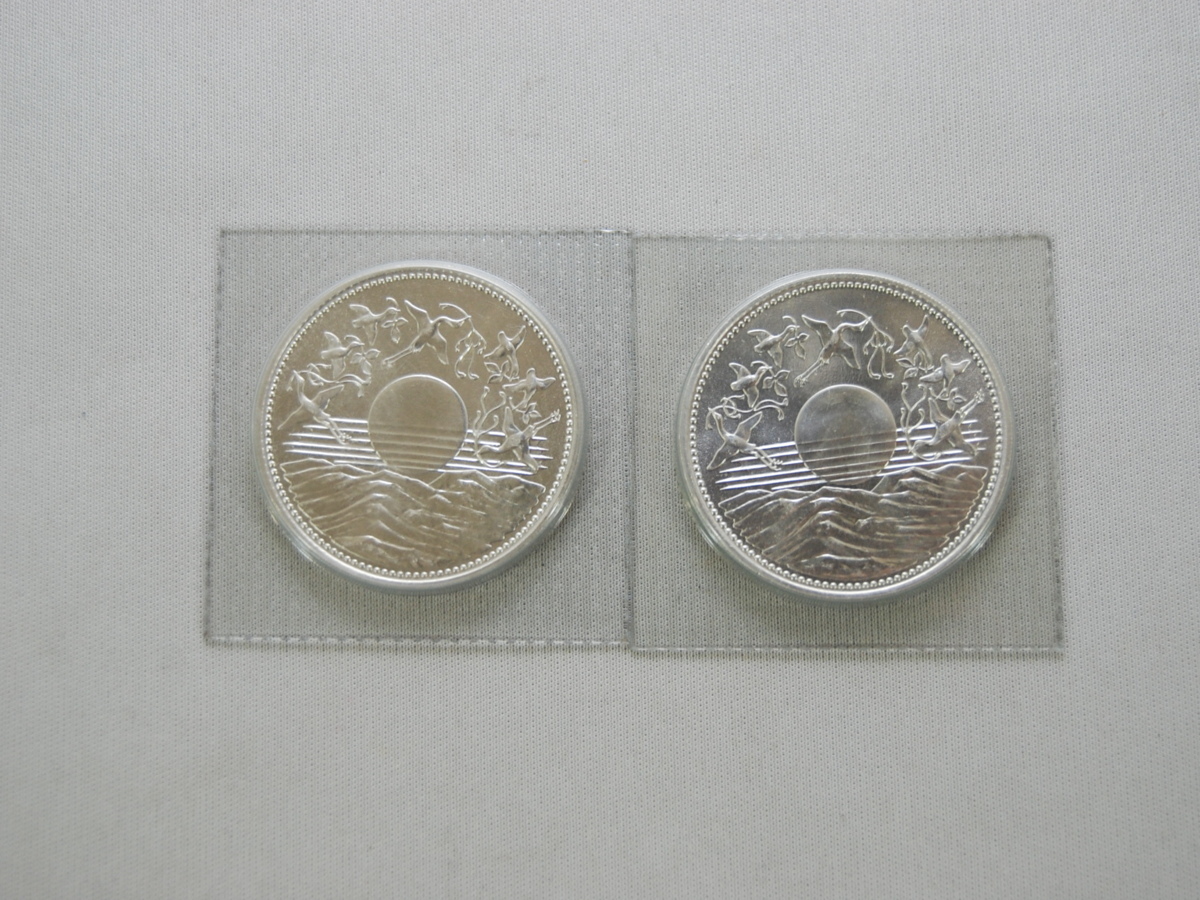 ヤフオク! -在位60年 1万円銀貨の中古品・新品・未使用品一覧
