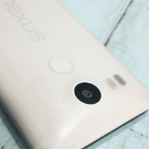 docomo Nexus5X 32GB QUARTZ LG-H791 本体 白ロム SIMロック解除済み SIMフリー ほぼ新品 316943_画像8