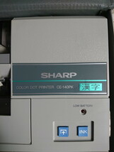 Y4-67 ★SHARP シャープ ★COLOR DOT PRINTER / CE-140PK★ ポケットコンピューター / ケース付★ジャンク品★_画像2