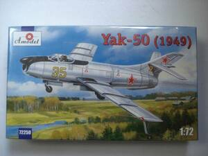 * A MODEL/yakYak-50[1949](1/72) AM72250