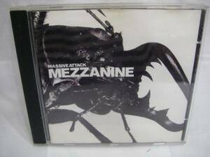 D102 MASSIVEATTACK マッシヴアタック　MEZZANINE メザニーン　CDアルバム