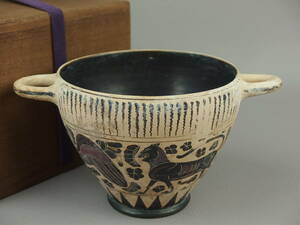 [ antique * tea utensils ]* old gilisia Greece **kla tail dj028udl. Colin to type black . type red . type sake cup 