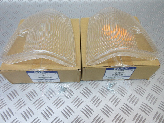 VOLVO240.US передний мигалка угловая фара линзы левый и правый в комплекте! новый товар не использовался! Volvo Sedan&Wagon! UROparts