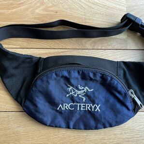 【激レア ヴィンテージ】ARC'TERYX Urban Fanny アークテリクス アーバンファニー ウエストバッグ ネイビー 紺色　ウエストパック