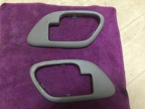 GMC Suburban 1995 rear inner handle cover frame left right set installation part crack have Tahoe 1994 1993 1992 96 97 98 99 C1500 Chevrolet 