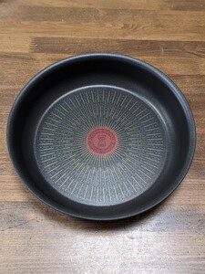 新品 22cm フライパン インジニオ・ネオ IHマロンブラウン・アンリミテッド