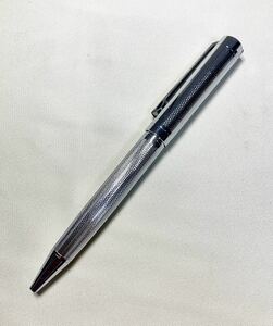 未使用品　メタルツイストボールペン　シルバー　ビジネス　高級筆記具　(359)