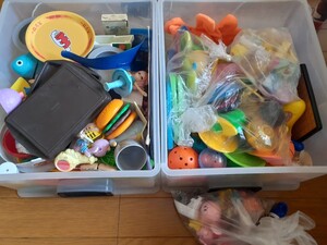 おもちゃいろいろ おままごとなど