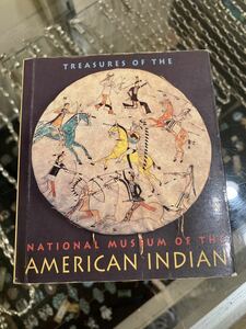 NATIVE AMERICAN ARTスミソニアン博物館USAビンテージ洋書インディアンアートINDIANラコタアメリカントリー西海岸サーフセドナ世田谷ベース