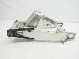  качающийся рычаг Swing Arm. задний arm.GSX-R1000.K1.K2.GSXR1000.GT74A. оригинальный. стабилизатор 