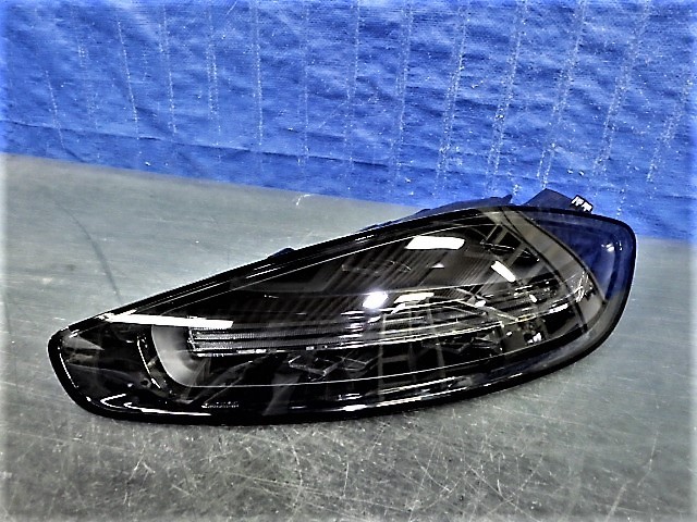 K215 ポルシェ 718 ボクスター ケイマン 982 GTS 右テール LED ティン