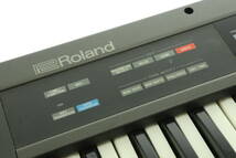 VMPD4-35-6 Roland ローランド シンセサイザー JU-2 α JUNO-2 キーボード 鍵盤楽器 楽器 ハードケース付き 通電確認済 ジャンク_画像6