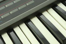 VMPD4-35-6 Roland ローランド シンセサイザー JU-2 α JUNO-2 キーボード 鍵盤楽器 楽器 ハードケース付き 通電確認済 ジャンク_画像9