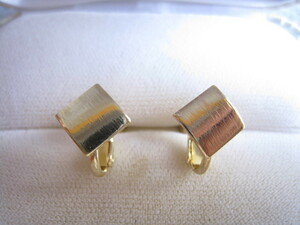 [SAMU] beautiful!! adult . goods width 1.1cm Gold color earrings * unused goods!