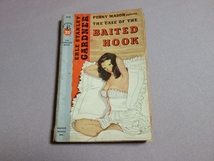 【難あり】 【英語 洋書】 ペーパーバック The Case of the Baited Hook pocket book 2414 Erle Stanley Gardner /E・S・ガードナー_画像1