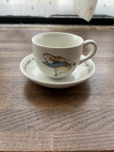 WEDGWOOD PETER RABBIT ウェッジウッド ピーターラビット ミニカップ&ソーサー 旧刻印　チャイルド