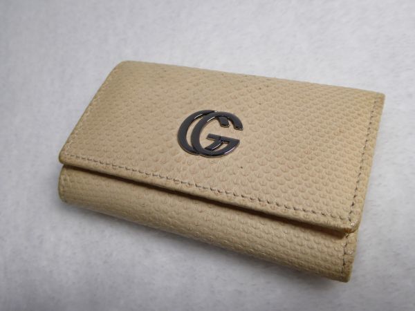 GUCCI/グッチ マーモント GG 6連キーケース 784I