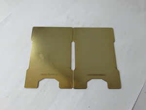 ◆良品 EMPORIO ARMANI エンポリオ アルマーニ メタル プレート 金属板 ゴールドカラー / 4620SA
