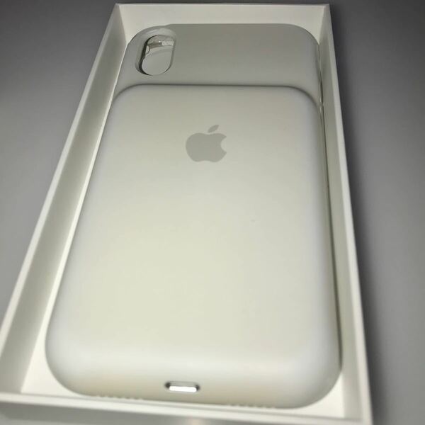 Apple 純正　iPhone XR スマートバッテリーケース　　ホワイト　※本体のみ、箱なし