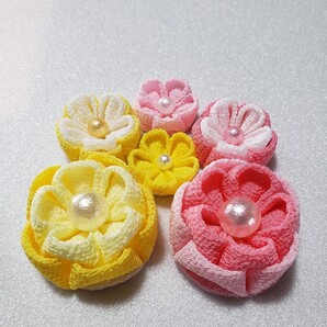 つまみ細工 花のパーツ
