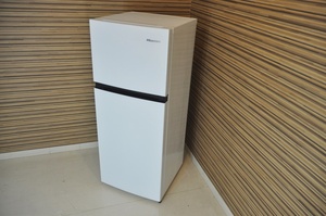 Hisense冷凍冷蔵庫HR-B1202ホワイト120L美品2ドア右開き2020年製　ノンフロン大容量ドアポケット　ハイセンス　除菌洗浄/動作確認済み