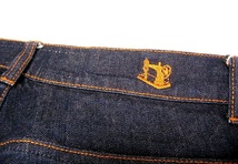 イタリア製 Trousers London ファスナー使い 刺繍デザイン ストレッチデニムパンツ ジーンズ Edition購入品！_画像4