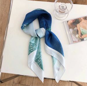 新品　スカーフ きれい色 大人カジュアル　ネックレス　バッグスカーフ　トレンド　大判スカーフ