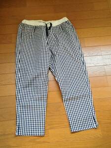 * Japan * natural style . precisely . silver chewing gum check. 7 minute height pants *