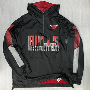 USA正規品 【M】 UNK 公式 シカゴ ブルズ Chicago Bulls アノラック anorak プルオーバー NBA エキスパート ウィンドブレーカー バスケ 