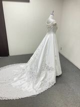 狩ドレス31）【送料無料】ウェディングドレス 白　サイズ9号　結婚式　衣装　撮影　記念写真　20220418_画像5