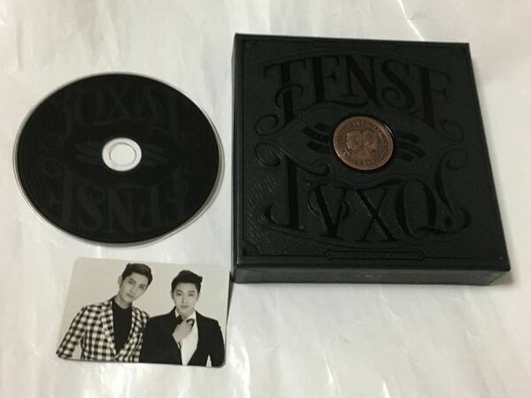 送料込み　東方神起　TVXQ!　CD　トレカ　ユノ & チャンミン　7集　TENSE　黒　韓国盤　12曲　U -KNOW　MAX　K-POP