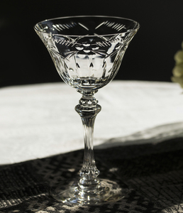 ティフィングラス クリスタル フラワー＆リーフ カッティング ゴブレット シャンパングラス 酒 ビンテージ 