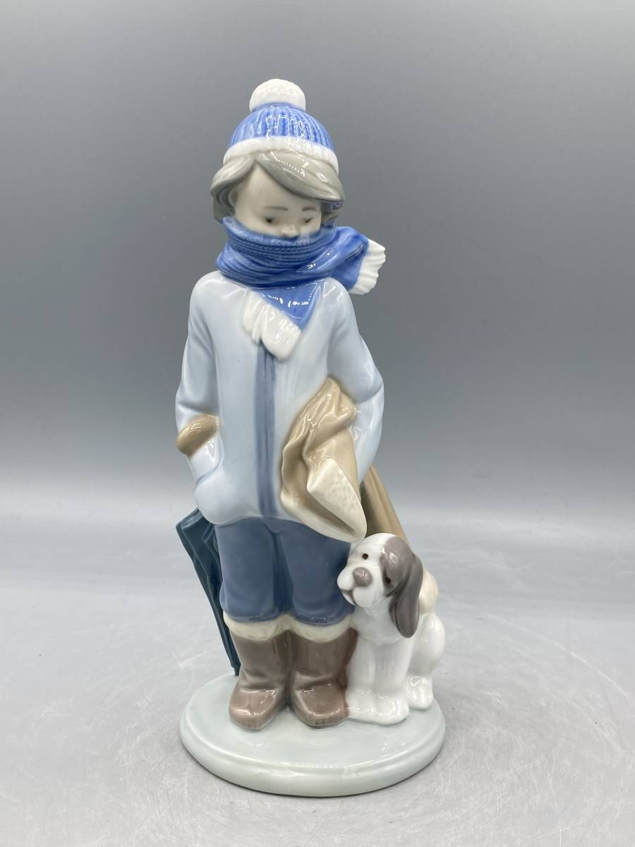サントスピンク リヤドロ 5451 旅する少年 フィギュリン 陶器 少年 犬