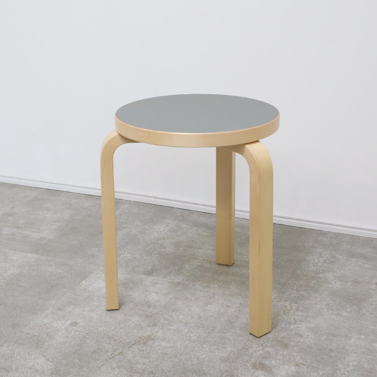 極美品 artek STOOL 60 SCOPE スコープ アルテック モーヴ - library