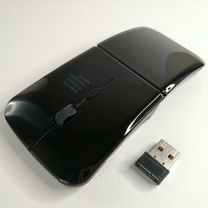 サンワサプライ◆ワイヤレスマウス 折りたたみ式 薄型 黒◆2.4GHz RF電波方式/USB充電式/IRセンサー/無線/MA-WIR117BK/モバイルマウス