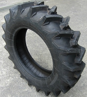 ヤフオク! -トラクタータイヤ(農業機械)の中古品・新品・未使用品一覧