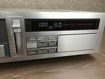 簡易動作確認済み YAMAHA ヤマハ KX-1000 3ヘッド カセットデッキ 現状品 ジャンク扱いにて ※カバー蓋の塗膜難有り ※操作ボタン欠品有り_画像3