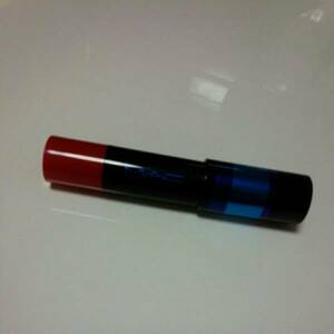 MACpa tent polish lip pen sill pre The nto limitation color red color 