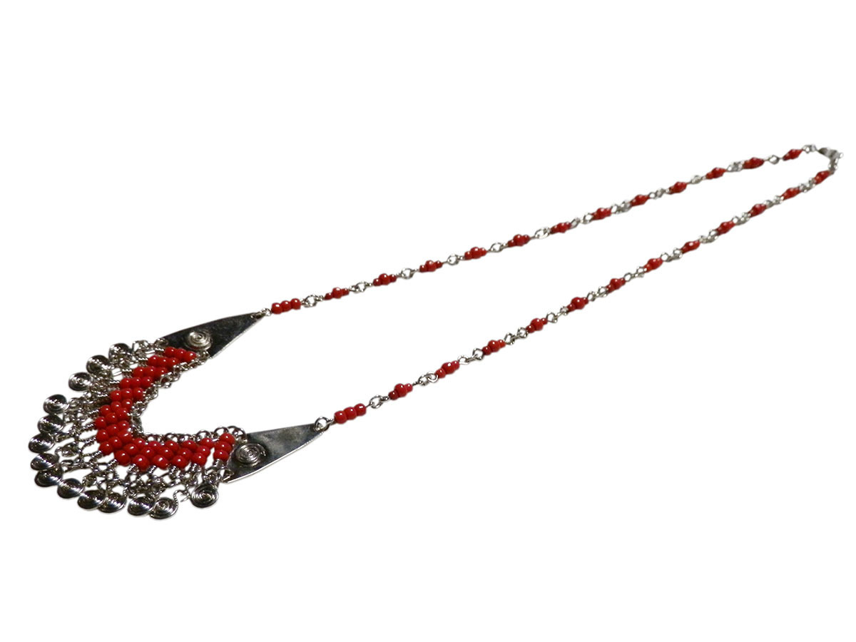 ■Tour de cou tourbillonnant fait à la main avec perles rouges (BUC-3), Accessoires pour femmes, foulard, autres
