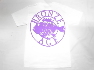 JB即決 BRONZE AGE ブロンズエイジ 限定ネオンカラーシリーズ ROUND ラウンド サークル フィッシュ Tシャツ 白x紫 Sサイズ 新品 80 90 USA