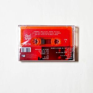 限定OrangeカセットテープAvril Lavigne 『Love Sux』アヴリル・ラヴィーン ラヴ・サックス CD Rock Punk ロックOne Ok Rock The Best Damn